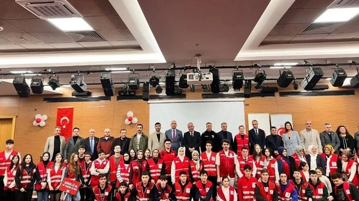 Gaziosmanpaşa Kızılay Şubesi Faaliyetlerini Değerlendirdi