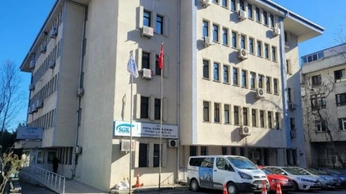 Gaziosmanpaşa Sosyal Güvenlik Merkezi Üç İlçeye Bakıyor.