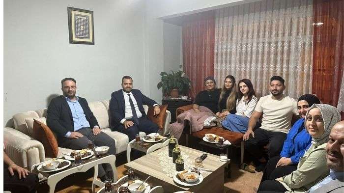 MHP EV ZİYARETLERİNE DEVAM EDİYOR.