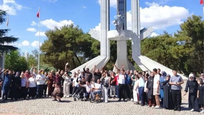 Sultangazi Belediyesi&rsquo;nden &Ouml;zel Bireylere Edirne Gezisi